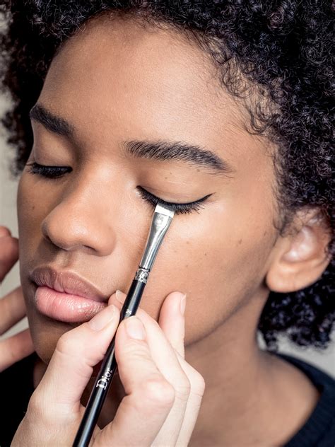 maquillage printemps 2020 dior|Inspiration : recréez le maquillage naturel et lumineux du déf.